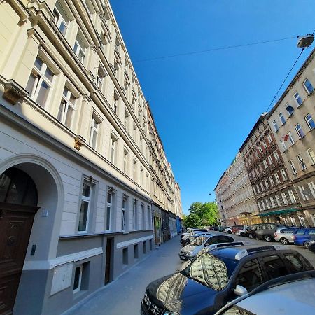 Krotkoterminowy Kat Breslavia Exterior foto